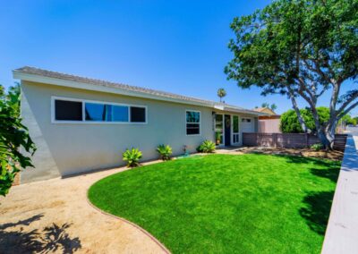 4190 Clairemont Dr – 1 + 4 Unit Turn-key Property